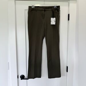 41 Hawthorn Olive Green Stretch Dress Pants – Size 10 – NWT